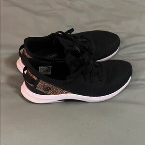 Skechers Women's Black and Brown Sneakers